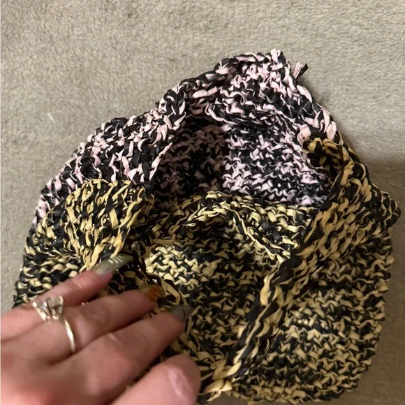 Multicolor Knit Tote Bag Black Pink Yellow Boho Crochet Style - Picture 3 of 5